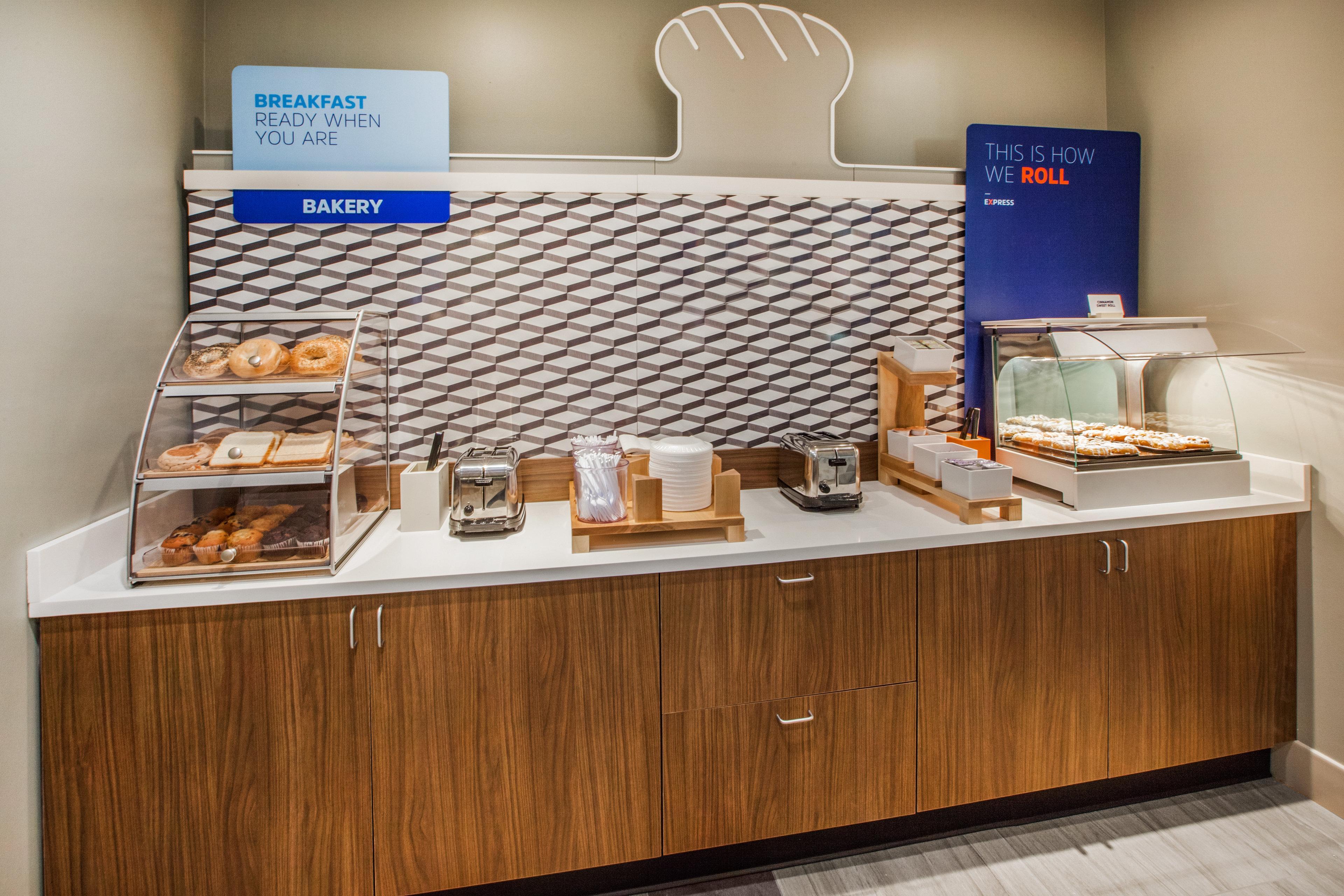 Holiday Inn Express & Suites Medina By Ihg Luaran gambar